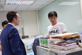 教發中心陳任之主任偕同外賓參訪教發中心